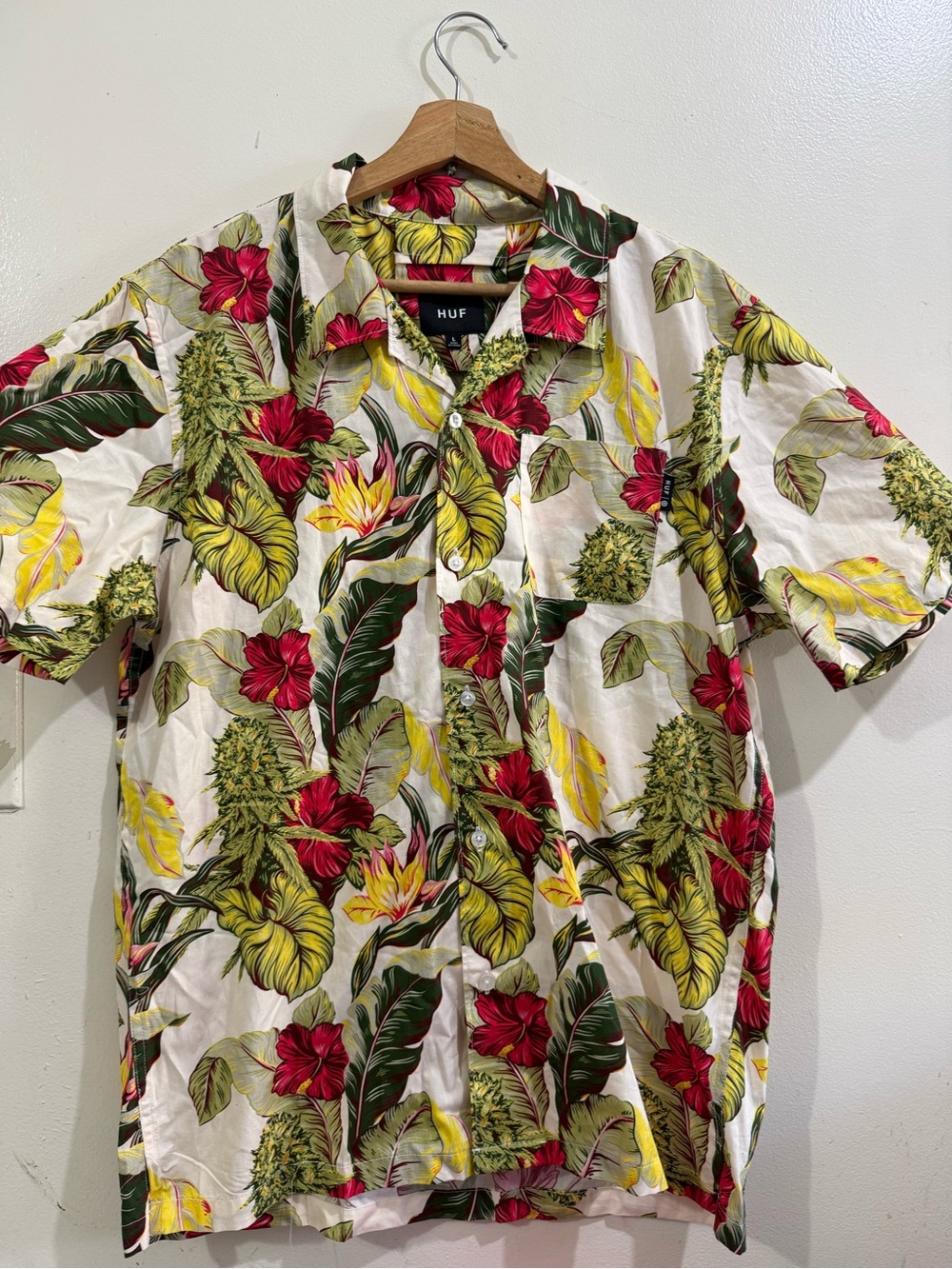 HUF White Floral Hawaiian Button-Up Shirt with Red & Green